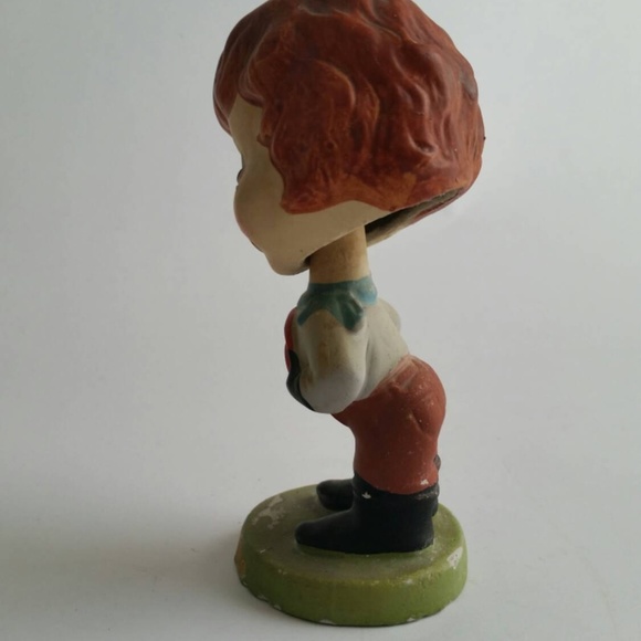 SOLD Vintage Kiss Me Bobblehead Figurine - Picture 2 of 5